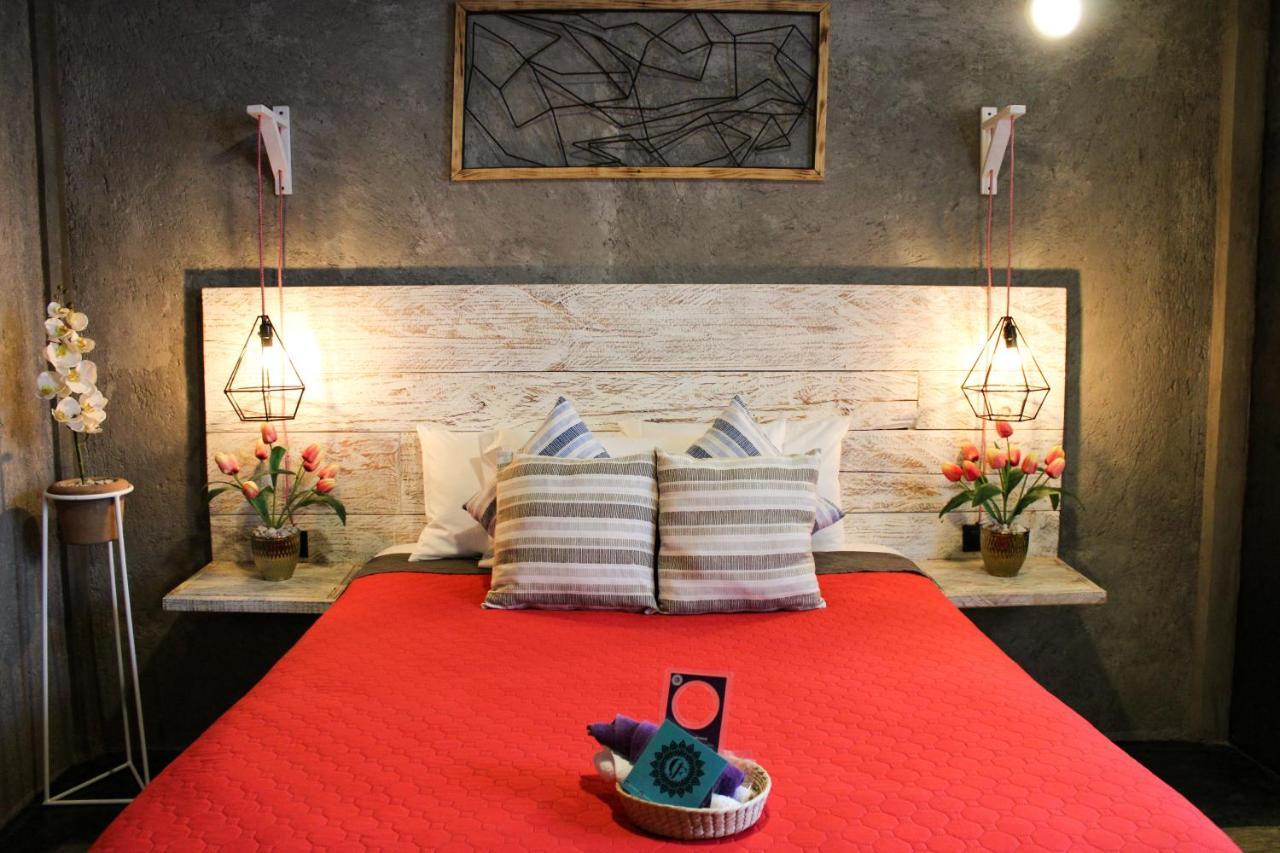 Casa Flora Handmade Hotel 阿特利斯科 外观 照片